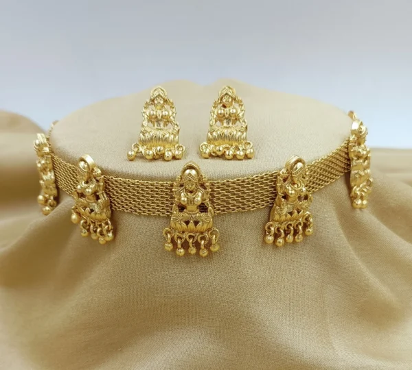 Premium Quality south indian Laxmidevi Jewellery Set Girl and Woman